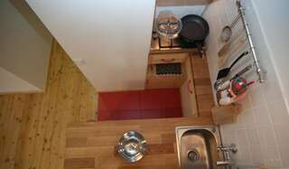 Апартаменты A cozy wooden studio in a heart of Kharkiv Харьков Апартаменты-10