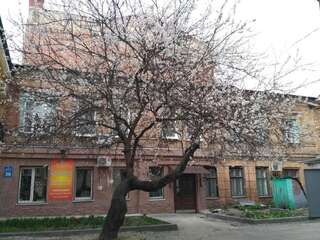 Апартаменты A cozy wooden studio in a heart of Kharkiv Харьков Апартаменты-22