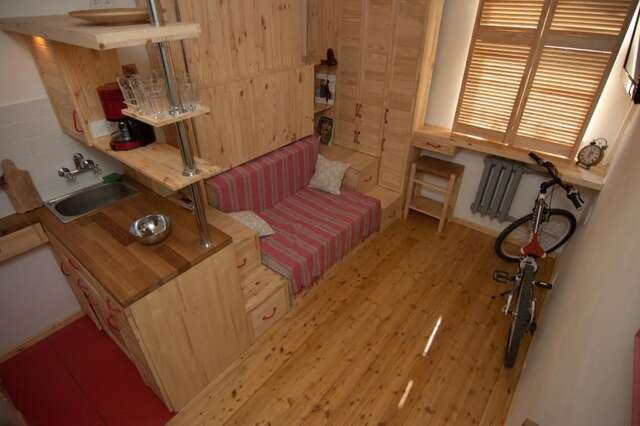 Апартаменты A cozy wooden studio in a heart of Kharkiv Харьков-23